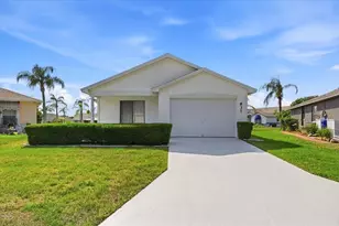 637 Cockatoo Loop, Lakeland, FL 33809 - Photo 1