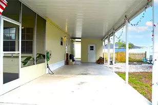 5747 E Lake Fox Dr, Winter Haven, FL 33884 - Photo 5