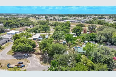 1135 Walker Circle W, Lakeland, FL 33805 - Photo 49