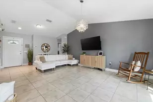 111 Maple Dr, Poinciana, FL 34759 - Photo 15