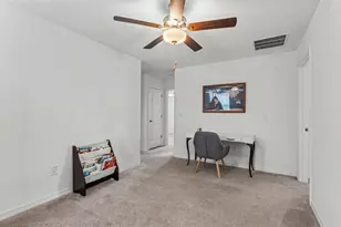 2063 Old Pasture Ln, Lakeland, FL 33801 - Photo 25