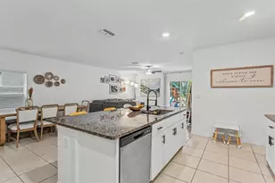 2063 Old Pasture Ln, Lakeland, FL 33801 - Photo 17