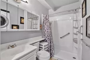1513 Club Cir, Lakeshore, FL 33854 - Photo 9