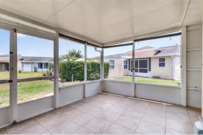 1513 Club Circle, Lakeshore, FL 33854 - Photo 25