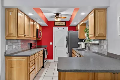 1876 Stella Court S, Lakeland, FL 33813 - Photo 23