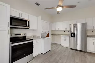833/835 Johnson Ave, Lakeland, FL 33801 - Photo 9