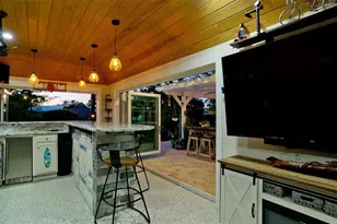 522 68th St, Holmes Beach, FL 34217 - Photo 67