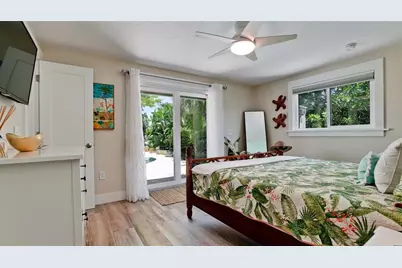 522 68th Street, Holmes Beach, FL 34217 - Photo 23