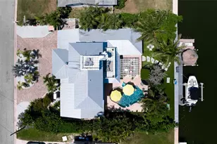 522 68th St, Holmes Beach, FL 34217 - Photo 39