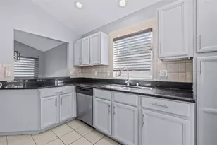 2239 Mallory Cir, Haines City, FL 33844 - Photo 15