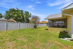 343 Sterling Dr, Winter Haven, FL 33884 - Photo 7