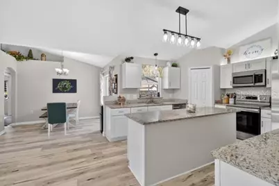 3857 Sleepy Hill Oaks Loop, Lakeland, FL 33810 - Photo 5