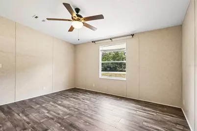 136 Creekwood Run, Lakeland, FL 33809 - Photo 35