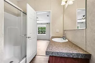 136 Creekwood Run, Lakeland, FL 33809 - Photo 37