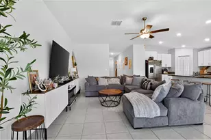 3603 Natural Trace, Plant City, FL 33565 - Photo 9