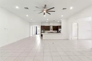 3918 Gaviota Dr, Sun City Center, FL 33573 - Photo 9