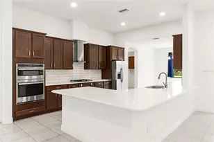 3918 Gaviota Dr, Sun City Center, FL 33573 - Photo 11