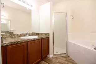 811 Krenson Woods Ln, Lakeland, FL 33813 - Photo 23