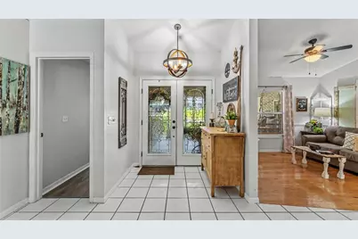 545 Hunters Run Boulevard, Lakeland, FL 33809 - Photo 9
