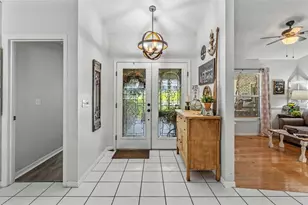 545 Hunters Run Blvd, Lakeland, FL 33809 - Photo 9