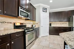 16308 Bayberry View Dr, Lithia, FL 33547 - Photo 13