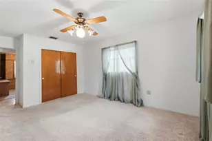 1006 Robinson Rd, Plant City, FL 33563 - Photo 29