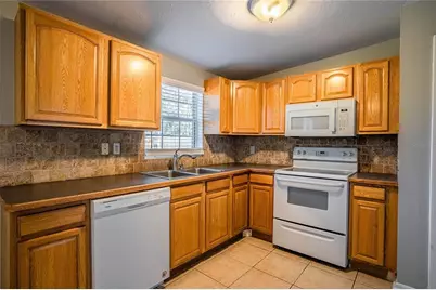 3007 Willow Avenue, Lakeland, FL 33803 - Photo 9