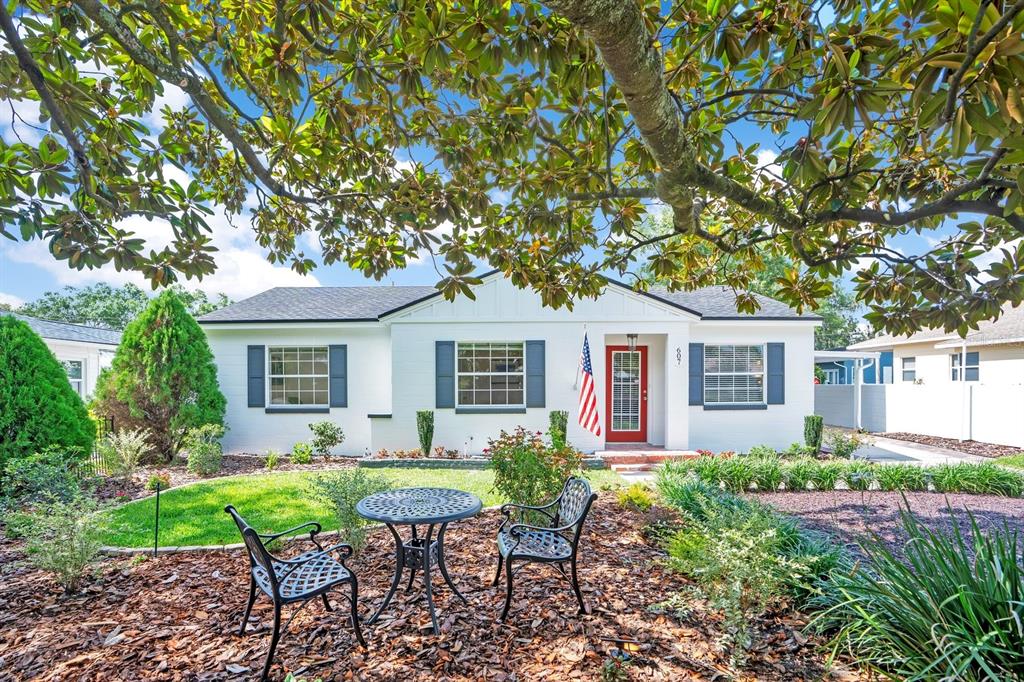 607 Kerneywood St - 607 Kerneywood St, Lakeland, FL 33803 Luxury Property | Jose Angel Pina