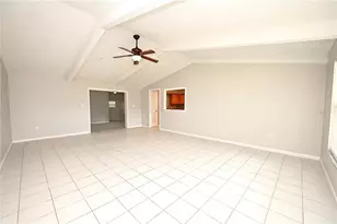 907 Swann Dr, Lakeland, FL 33809 - Photo 3