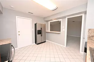 907 Swann Dr, Lakeland, FL 33809 - Photo 9