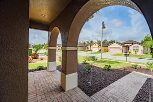 344 Alicante Ct, Davenport, FL 33837 - Photo 7