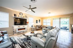 2778 Canyon Crest Dr, Lakeland, FL 33811 - Photo 11