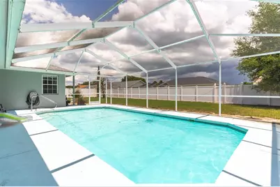 699 Hunters Run Boulevard, Lakeland, FL 33809 - Photo 17
