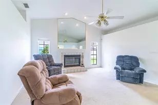 699 Hunters Run Blvd, Lakeland, FL 33809 - Photo 3