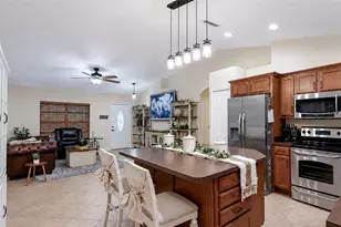 2864 Linda Dr, Deland, FL 32720 - Photo 9