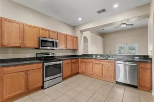 4064 Byrds Crossing Dr, Lakeland, FL 33812 - Photo 13