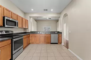 4064 Byrds Crossing Dr, Lakeland, FL 33812 - Photo 11