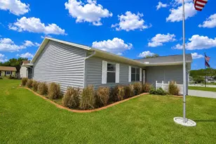 4853 Colonnades Circle E, Lakeland, FL 33811 - Photo 3