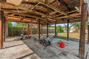 2270 S Crystal Lake Dr, Lakeland, FL 33801 - Photo 39