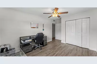 2270 S Crystal Lake Drive, Lakeland, FL 33801 - Photo 21
