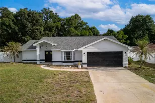 352 Vail Dr, Winter Haven, FL 33884 - Photo 1