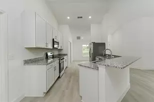 3036 Thornhill Rd, Winter Haven, FL 33880 - Photo 5