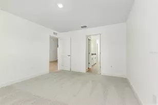3038 Thornhill Rd, Winter Haven, FL 33880 - Photo 9