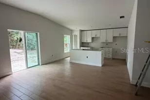 3038 Thornhill Rd, Winter Haven, FL 33880 - Photo 3