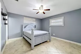 6517 Solitaire Palm Way, Apollo Beach, FL 33572 - Photo 25