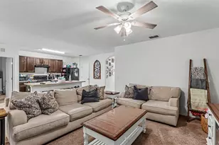 2145 Blue Highlands Dr, Lakeland, FL 33811 - Photo 15