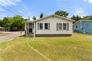 301 Weaver Ave, Lake Wales, FL 33853 - Photo 1