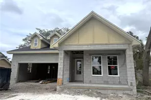 419 Princess Pl, Lakeland, FL 33803 - Photo 1