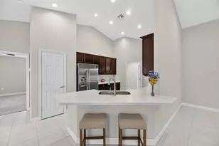 3039 Pearly Dr, Lakeland, FL 33812 - Photo 13