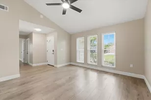 1422 Periwinkle Ct, Lakeland, FL 33811 - Photo 5